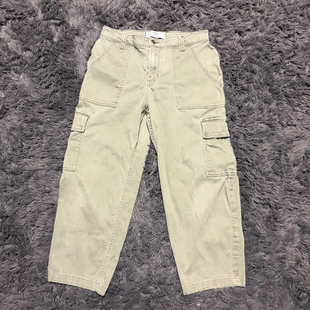 Hollister high-rise Olive Utility cropped green hiking y2k pockets Pants size 30